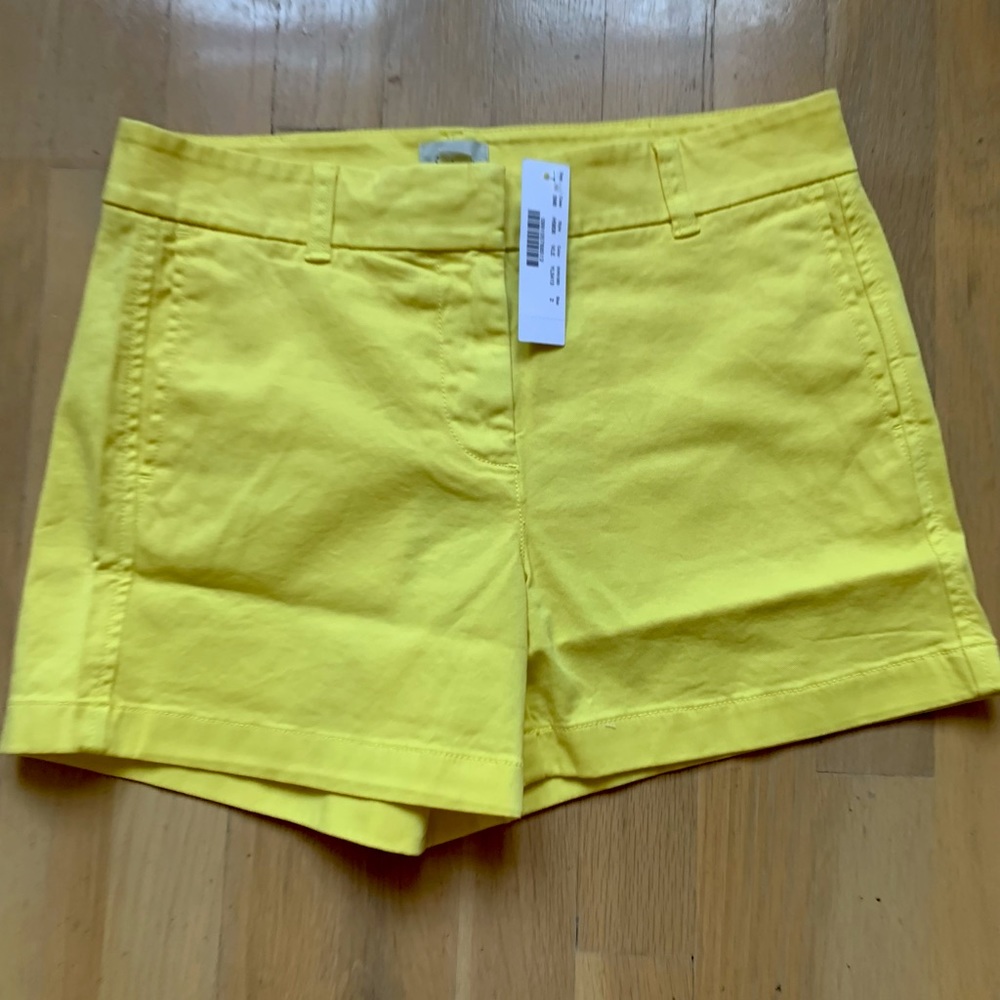 NWT J. Crew women’s yellow chino shorts